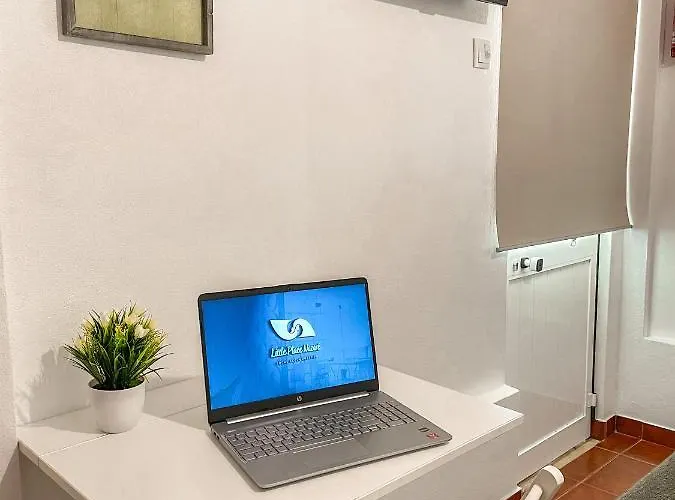 Little Place Назаре