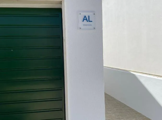 Little Place Назаре